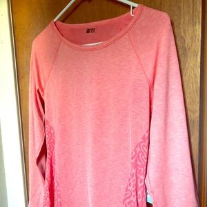 Marmot Rowe LS Woman’s top (NWT) (Small & Medium)